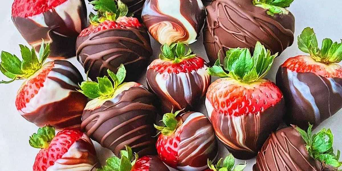 Occasion Chocolate-Covered Strawberries with Nutella are not just a dessert